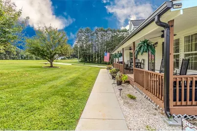 5145 White Plains Road, Roaring River, NC 28669 - Photo 16