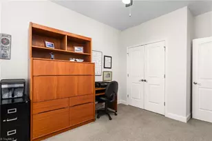 2560 Glenkirk Dr, Burlington, NC 27215 - Photo 10