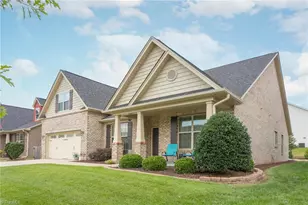 2560 Glenkirk Dr, Burlington, NC 27215 - Photo 2