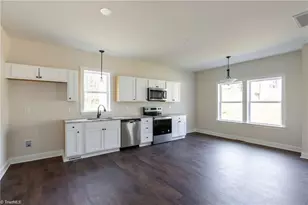 1064 S Sunset Dr, Winston-Salem, NC 27103 - Photo 4