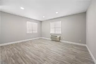 205 Southside Square, Greensboro, NC 27406 - Photo 36