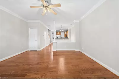 205 Southside Square, Greensboro, NC 27406 - Photo 6