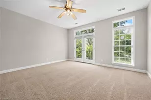 205 Southside Square, Greensboro, NC 27406 - Photo 16
