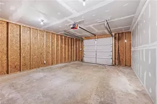 205 Southside Square, Greensboro, NC 27406 - Photo 34