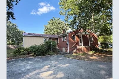 16 Vivian Street, Thomasville, NC 27360 - Photo 6