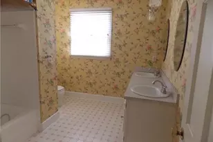 4915 Warfield Dr, Greensboro, NC 27406 - Photo 20