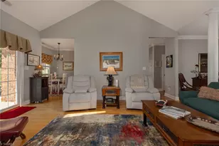 196 Freemont Dr, Thomasville, NC 27360 - Photo 8