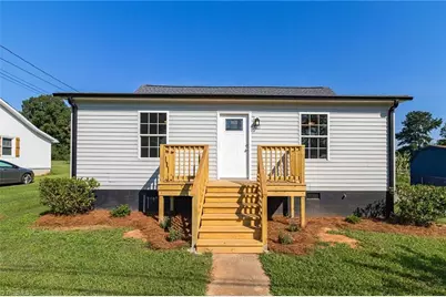 1702 Walford Street, Lexington, NC 27292 - Photo 1