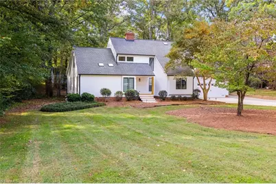 5928 Woodfield Drive, Kernersville, NC 27284 - Photo 2