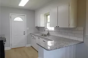 2042 K Ct Ave, Winston-Salem, NC 27105 - Photo 4