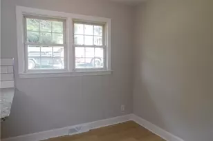 2042 K Ct Ave, Winston-Salem, NC 27105 - Photo 6