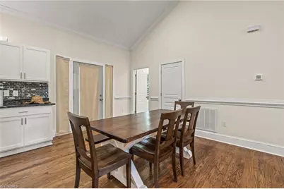 920 Fairway Avenue, Thomasville, NC 27360 - Photo 14