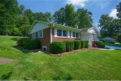 1133 Pennywood Drive, High Point, NC 27265 - Photo 4