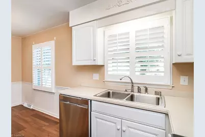 2001 Rendall Street, Burlington, NC 27215 - Photo 14