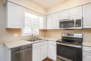 2001 Rendall St, Burlington, NC 27215 - Photo 12