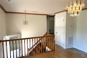 329 Hunter Hills St, North Wilkesboro, NC 28659 - Photo 12
