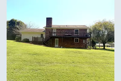 329 Hunter Hills Street, North Wilkesboro, NC 28659 - Photo 24