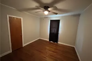 4403 Edgemore Rd, Greensboro, NC 27455 - Photo 20