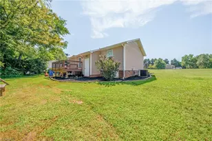 5603 Forest Pine Dr, McLeansville, NC 27301 - Photo 14