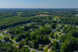 6 Oak Ridge Dr, Thomasville, NC 27360 - Photo 30