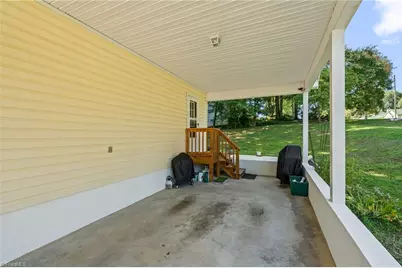 6 Oak Ridge Drive, Thomasville, NC 27360 - Photo 22