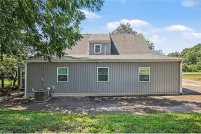 933 E King Street, King, NC 27021 - Photo 26