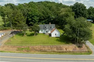 2316 Swan Creek Rd, Jonesville, NC 28642 - Photo 2