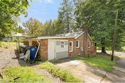2001 Bowen Boulevard, Winston-Salem, NC 27105 - Photo 24