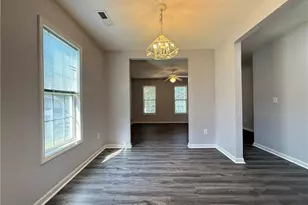 172 Cameron Way Cir, Winston-Salem, NC 27103 - Photo 4