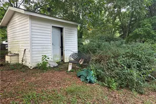 810 Sherrilwood Dr, Greensboro, NC 27406 - Photo 20