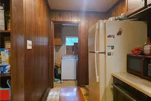 810 Sherrilwood Dr, Greensboro, NC 27406 - Photo 6