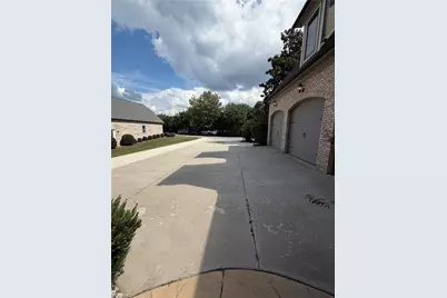 27 Carlson Terrace, Greensboro, NC 27410 - Photo 10