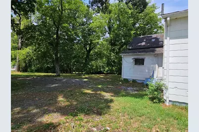 223 Lawsonville Avenue, Reidsville, NC 27320 - Photo 10