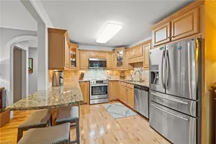 518 Tanners Park Ct, Winston-Salem, NC 27101 - Photo 8
