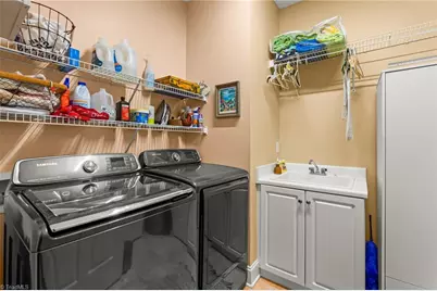 518 Tanners Park Court, Winston-Salem, NC 27101 - Photo 36
