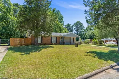 1720 Gavin Drive, High Point, NC 27260 - Photo 2
