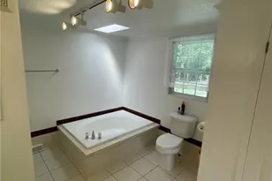 1041 Brooks Rd, Reidsville, NC 27320 - Photo 28