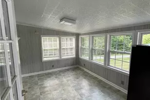 1041 Brooks Rd, Reidsville, NC 27320 - Photo 6