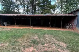 1041 Brooks Rd, Reidsville, NC 27320 - Photo 44