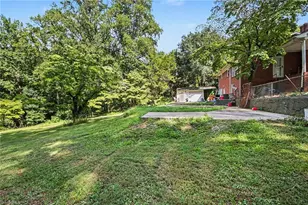 317 Lucinda Ln, Kernersville, NC 27284 - Photo 4