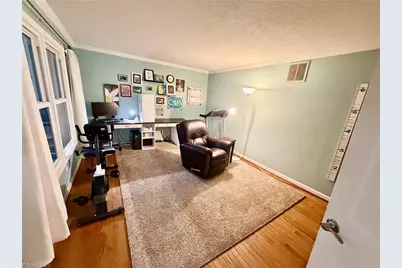 4400 Oak Hollow Drive, High Point, NC 27265 - Photo 28