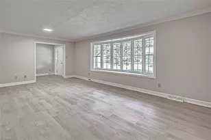 864 Parkview St, Asheboro, NC 27203 - Photo 4