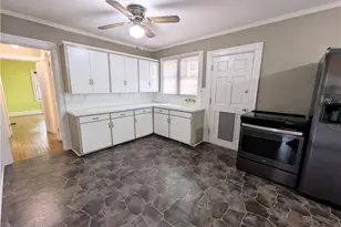 108 Ford St, Thomasville, NC 27360 - Photo 10