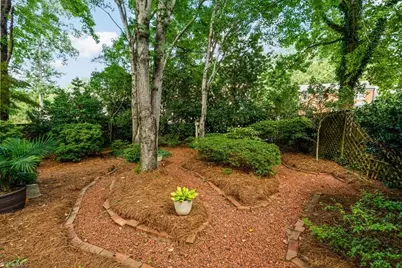 1305 Swanner Court, High Point, NC 27262 - Photo 40