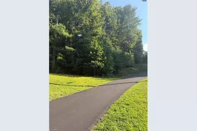 0 Lake Ridge Drive, Wilkesboro, NC 28697 - Photo 4
