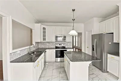4106 Clovelly Drive, Greensboro, NC 27406 - Photo 14