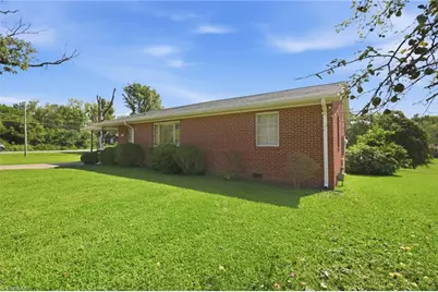 1700 Parham Drive, Graham, NC 27253 - Photo 2