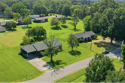 1700 Parham Drive, Graham, NC 27253 - Photo 8