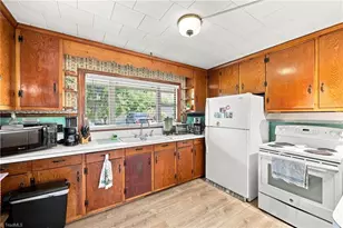 1700 Parham Dr, Graham, NC 27253 - Photo 20