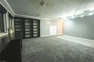 3750 11th St NE, Hickory, NC 28601 - Photo 38